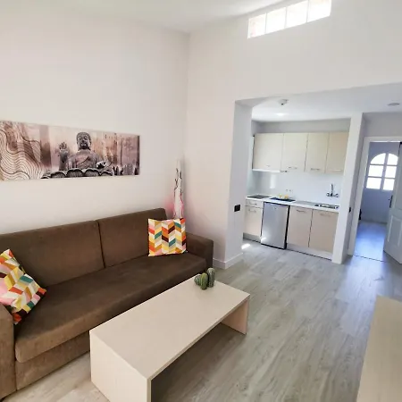 Cozy Holiday Home Tisalaya Park 14 By Pride Properties Gc